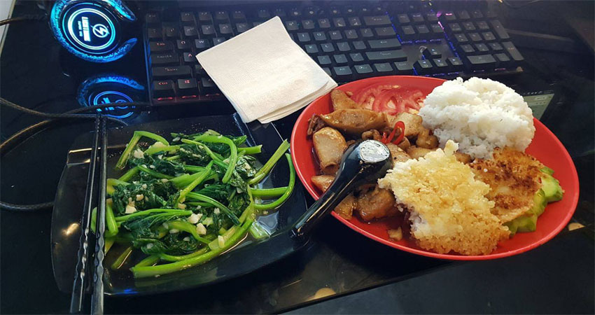 lam-the-nao-de-thu-hut-game-thu-toi-voi-phong-game-nha-ban