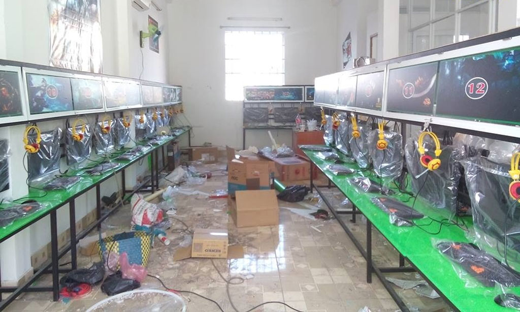 thi-cong-lap-dat-tron-goi-phong-net-15-may-tai-khu-vuc-cam-le-da-nang-2