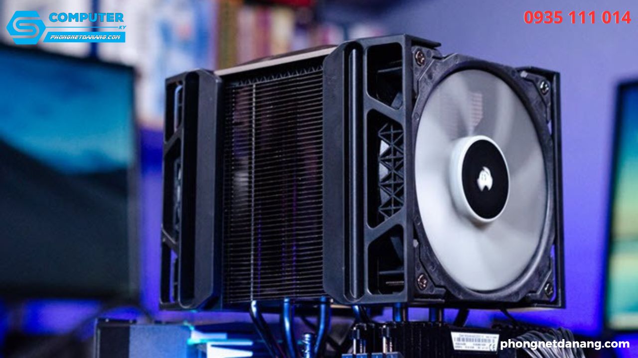 quat-tan-nhiet-may-tinh-vi-cuu-tinh-cho-nhung-chiec-may-tinh-nong-nuc (1)